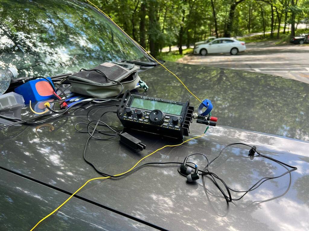 dbthompson's tweet photo. Got out for a walk and a little #POTA fun this morning. I activated K-8510 Springfield Nature Conservation Center with the #Elecraft #KX2 into a random end fed wire. Got one #DX into Italy. It was a good day. Life is good. 
.
.

#drdbt #iphone13promax #p… https://t.co/PtQ02vsK3b https://t.co/GAxvpCgYq4