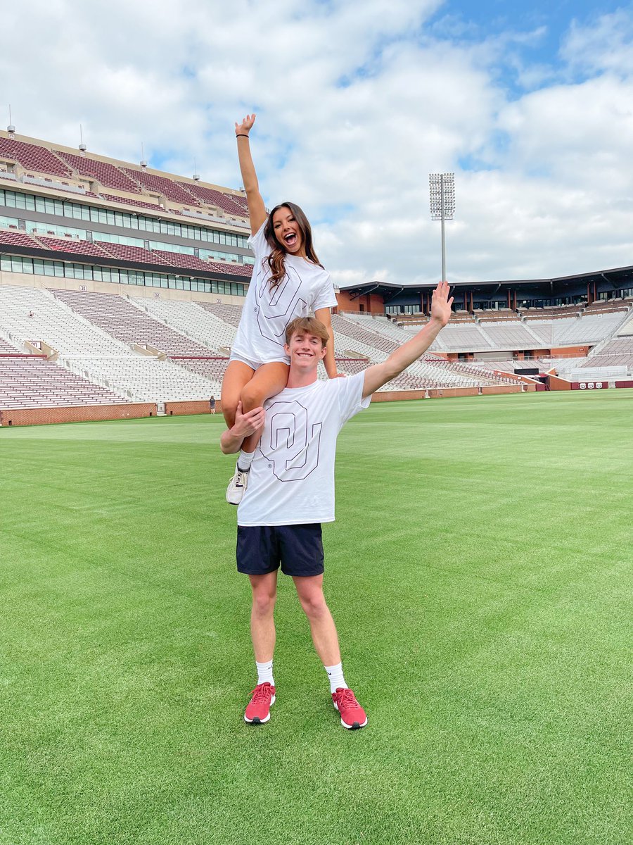 sophhorng's tweet photo. OU coed round two !!! https://t.co/oaIkmpps2u