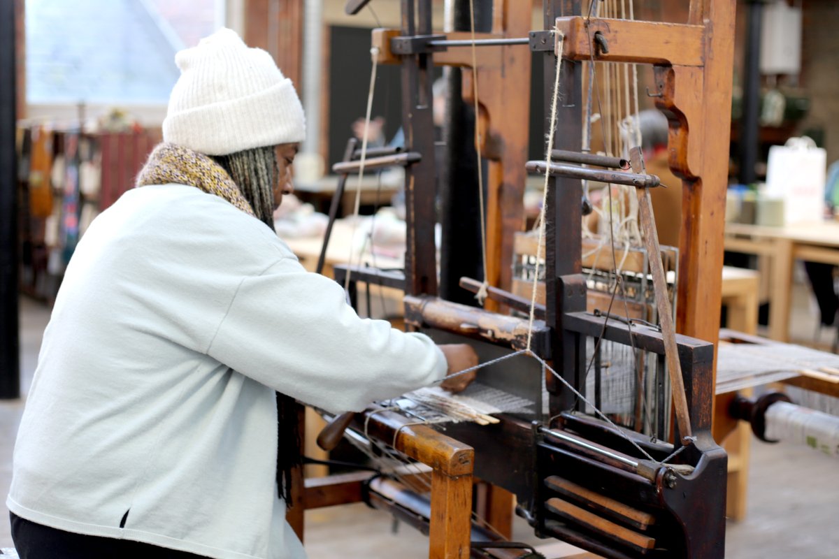 sunnybankmills's tweet photo. We've lots of weaving workshops coming up in the next few weeks, whether you are a beginner or a little more advanced. Learn a new skill or brush up on those you already have with our tutor Agnis Smallwood.
Book now: https://t.co/e0ZH9YDAjN
#WeavingCourse #WeavingWorkshop https://t.co/CMBCutixte