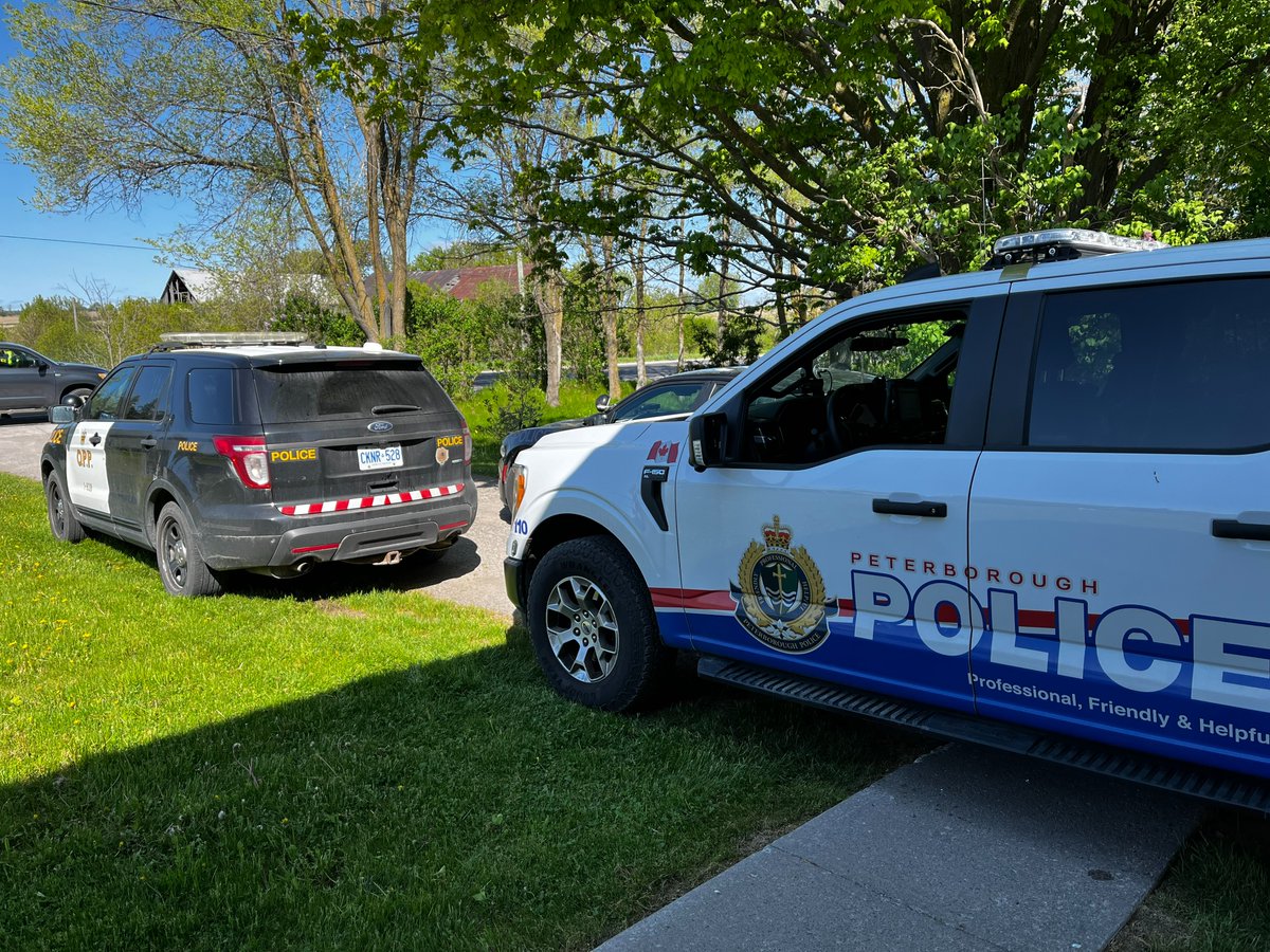 #Speeding won't be tolerated by @PtboPolice or @PtboCounty #OPP. A joint #speed enforcement campaign in Bailieboro on Wed. May 17,2023 helped educate 25 drivers and slow many more down. @CavanMonaghan and @OSMTownship are better for it. #slowdown! 
#PtboOPP ^dg