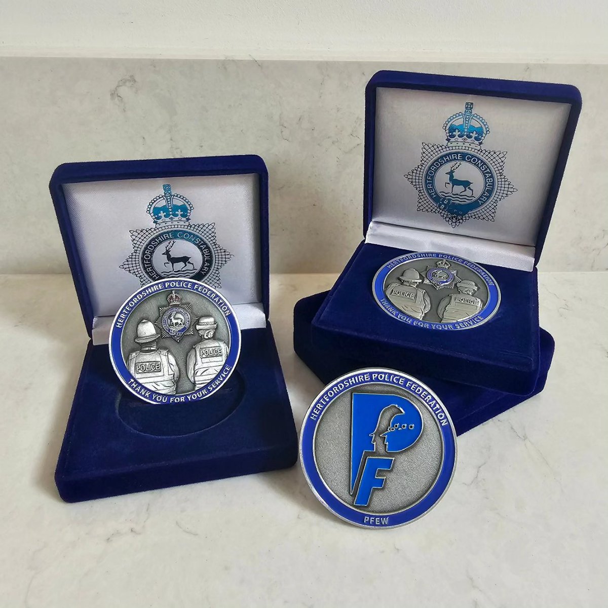 InfoCoinsClub's tweet photo. Latest coin produced for Hertfordshire Police Federation as a recognition of service for those leaving. #thankyourforyourservice 👮‍♂️👮‍♀️👏

Whatever your industry a coin is a great way to say thank you to reward an achievement 🪙👌 https://t.co/hZ5wSHp7WC