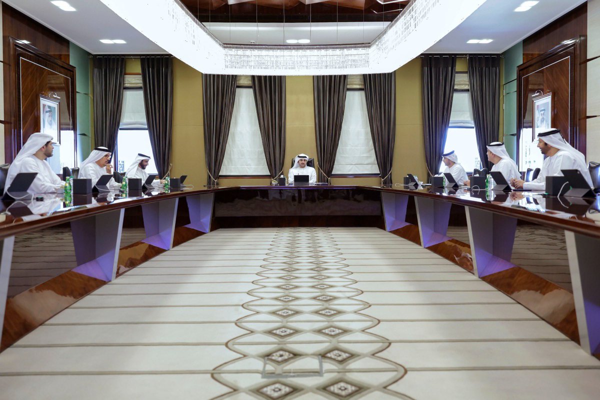 DXBMediaOffice's tweet photo. سمو الشيخ مكتوم بن محمد بن راشد آل مكتوم النائب الأول لحاكم دبي نائب رئيس مجلس الوزراء وزير المالية رئيس المجلس القضائي في إمارة دبي، يترأس اجتماع المجلس الذي عقد في ديوان صاحب السمو حاكم دبي، اليوم.
https://t.co/QaJ9f6dcMp https://t.co/jiMjI1a9wl