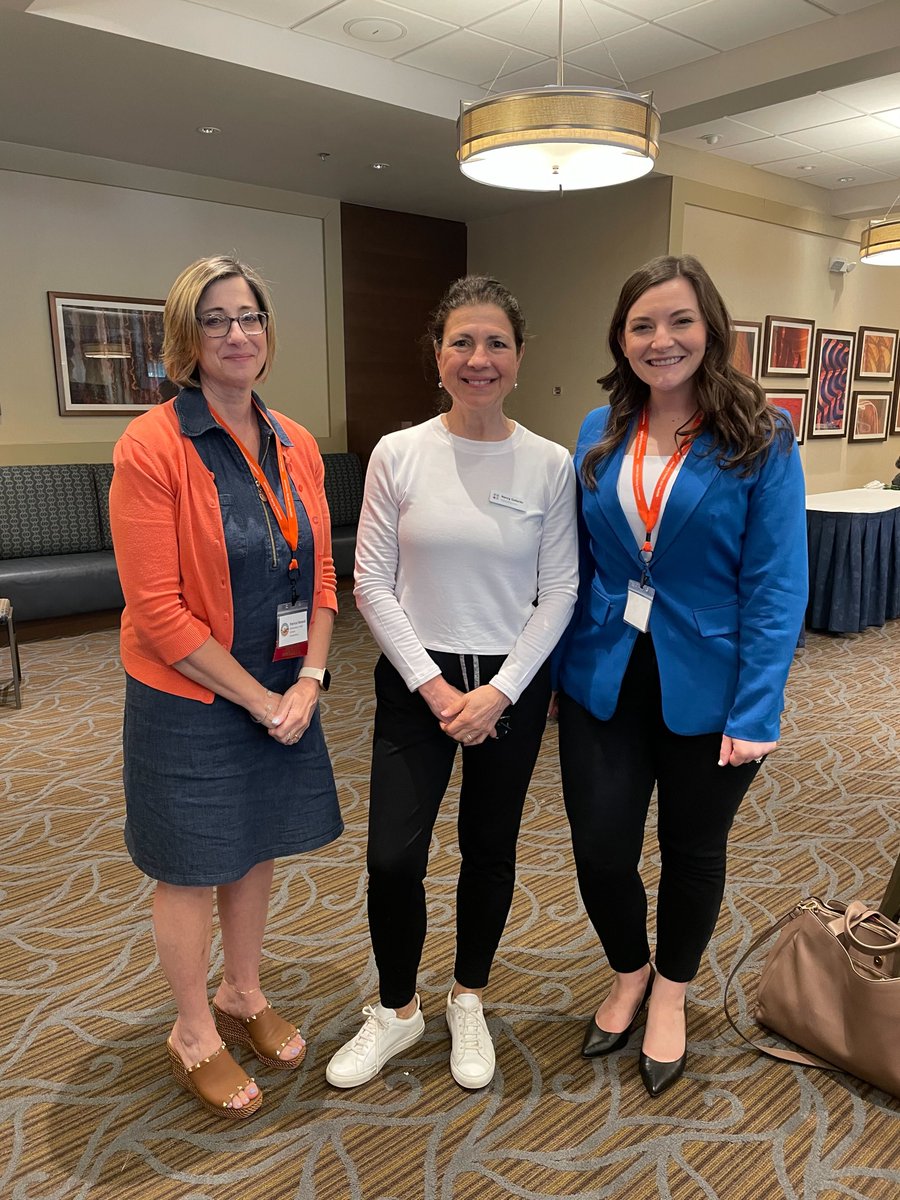 ParentSquare's tweet photo. We had a great time celebrating #schoolcommunicatorsday with the New England School Public Relations Association at their conference last week! We are so impressed with this new chapter and how well they are supporting their members. ๐
#NESPRA #newengland https://t.co/VcppFpa2dx