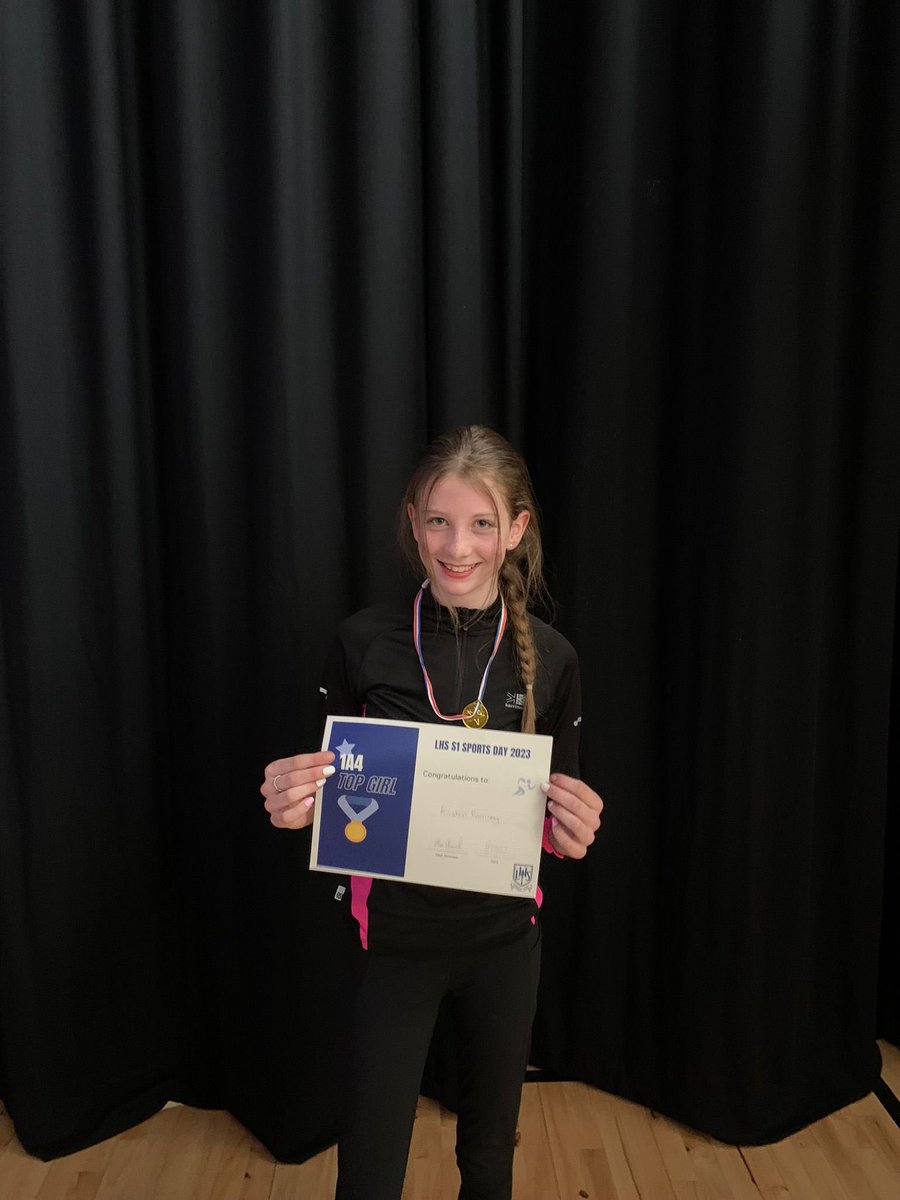 MissStronachPE's tweet photo. S1 Sports Day Awards 🏅🏆🤩💫

Top Girls🙌🏼😄 https://t.co/L3DZ9p0Mp2