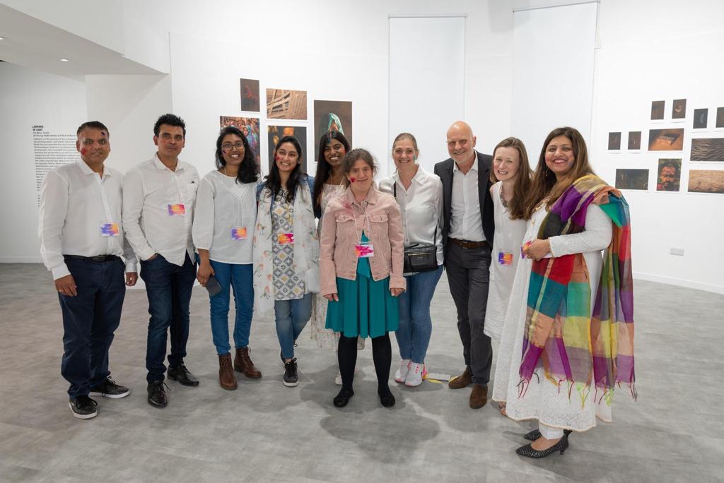 ruchitashaikh's tweet photo. Together we stand stronger ae achieve more
Extremely proud to open doors to our new improved gallery @ArtcoreGallery7, the opening of Holi Hai #exhibition helping  to strive towards cleaner, greener future. Thanks @ace_national 
A celebration of #culture #tradition #togetherness https://t.co/AuqjcXrOSu