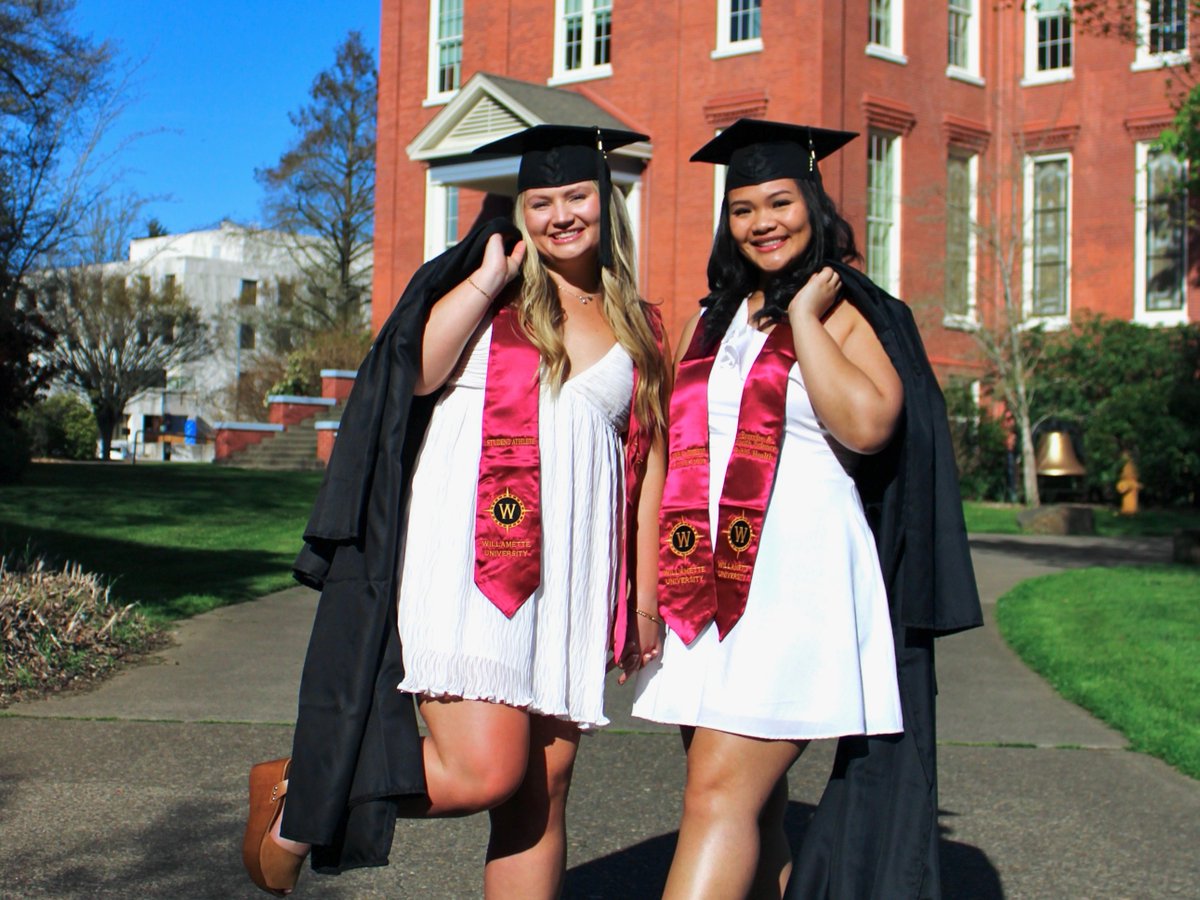 willamette_u's tweet photo. #classof2023WU featured graduates, Steele Jasa &amp; Danielle Queja 🎓 https://t.co/9Pc0g3IbYa