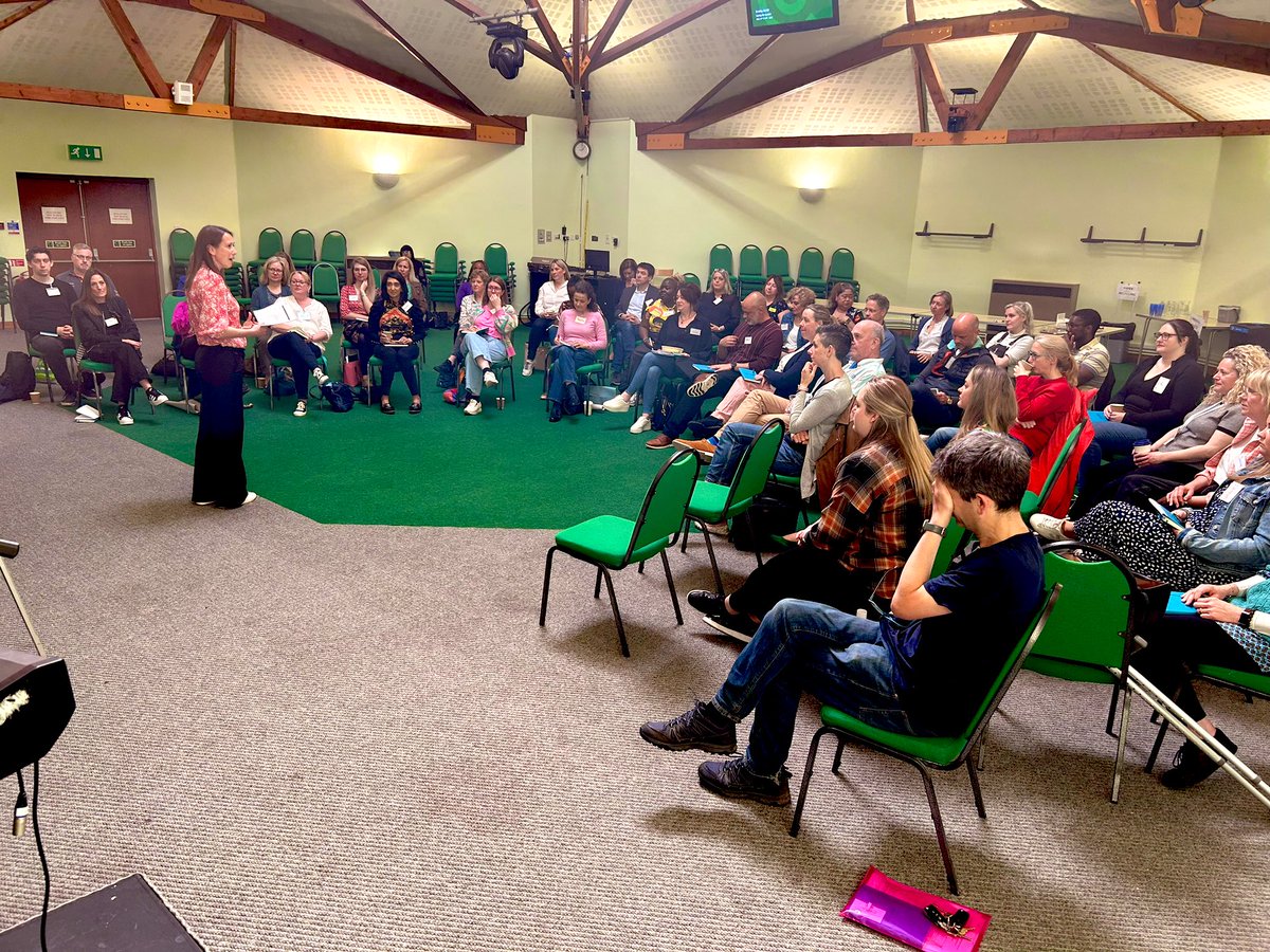 Ballysaxboo2's tweet image. @AcademyFrimley #2020ProgrammeC7 a fabulous day 3. Community visits. #Bracknell Thank You! #Systemcraft and Change Challenges. 
Building trust, reconnection &amp;amp; bonding. #SelfDevelopment #SystemLeadership 🥳🥳🥳 @BobbyCo31449082 @Dochayter @MaggieWoods10