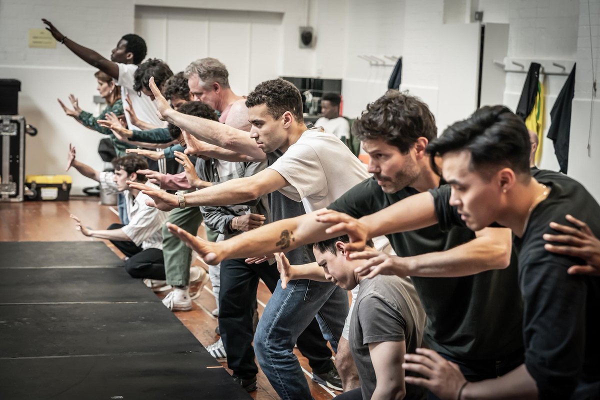 GidsTurner's tweet photo. #marcbrennerphotography First look at rehearsals for Romeo and Juliet @AlmeidaTheatre https://t.co/OCaLaypqhK