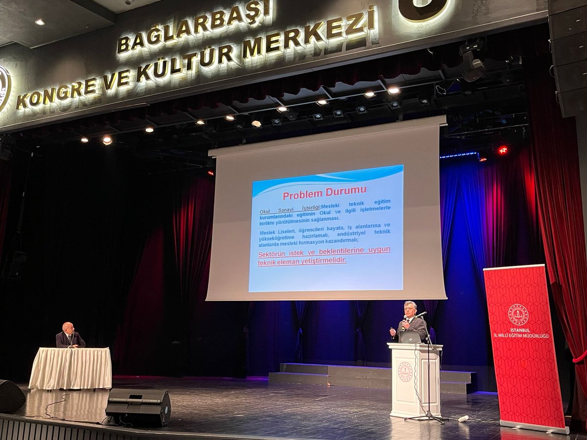 1. İstanbul Okul Yöneticileri Kongresinde Okul Müdürümüz M.Aslan, "Mesleki Teknik Eğitimde Okul sanayi işbirliği İstihdam İlişkisi" sunumuyla yer aldı.
<a href="/memleventyazici/">Levent Yazıcı</a> <a href="/tcsultanbeyli/">Sultanbeyli Kaymakamlığı</a> <a href="/Sultanbeyli_MEM/">Sultanbeyli İlçe Millî Eğitim Müdürlüğü</a> <a href="/isttba/">İstanbul Tasarım Beceri Atölyeleri</a> @MeslegimHayatim 
<a href="/istanbulilmem/">İstanbul İl Millî Eğitim Müdürlüğü</a> <a href="/istanbul_MTE/">İstanbul Mesleki ve Teknik Eğitim</a>