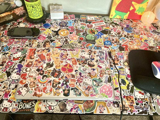 thought i lost my laptop https://t.co/7LUbNpN7Ex