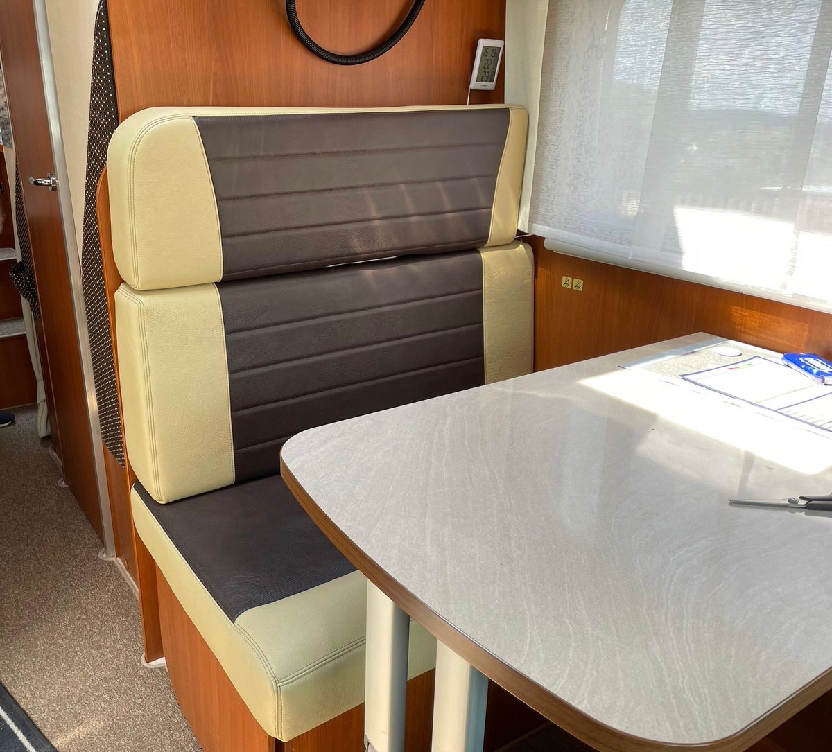 Autosattlereipk's tweet photo. Camper Ledersitze Wohnmobil-Innenausstattung #camperlife #sattlerarbeiten #autosattler #autosattlerei #wohnmobile #camper https://t.co/vCJdlQpSoE