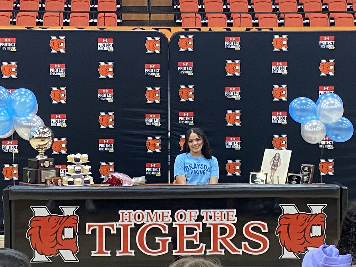 Meco Cuff tweet media