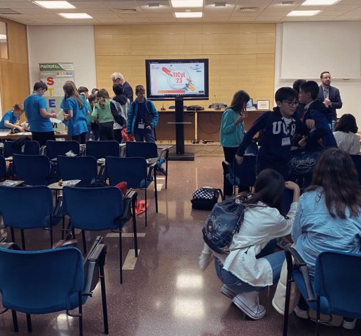 ITE_SL's tweet photo. Fantástica jornada #TICyL23 hoy en @feriavalladolid de mano de la Consejería de Educación @educacyl https://t.co/NPCgBXrqdZ
