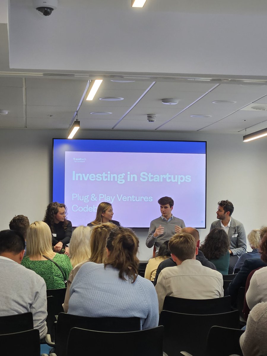 Another great panel session taking place within Glasgow's Tech Ecosystem discussing challenges on securing investment in techstartups...  Key aspect is having Ambition and loads of it. @TravelTechScot