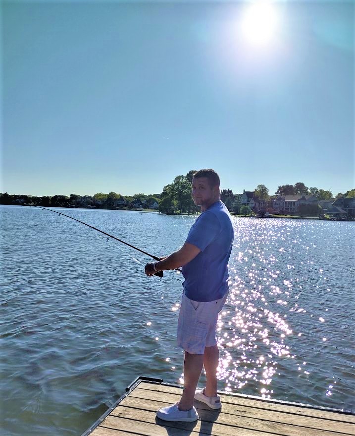 landmarkrecover's tweet image. Landmark Recovery of Knoxville alumni had a lot of fun fishing, grilling, &amp;amp; enjoying the sunshine at Carl Cowan Park for their May event. Alumni Coordinator Samuel Hart did an amazing job getting everyone together &amp;amp; picking a great spot to enjoy. #landmarkrecovery #alumnievent