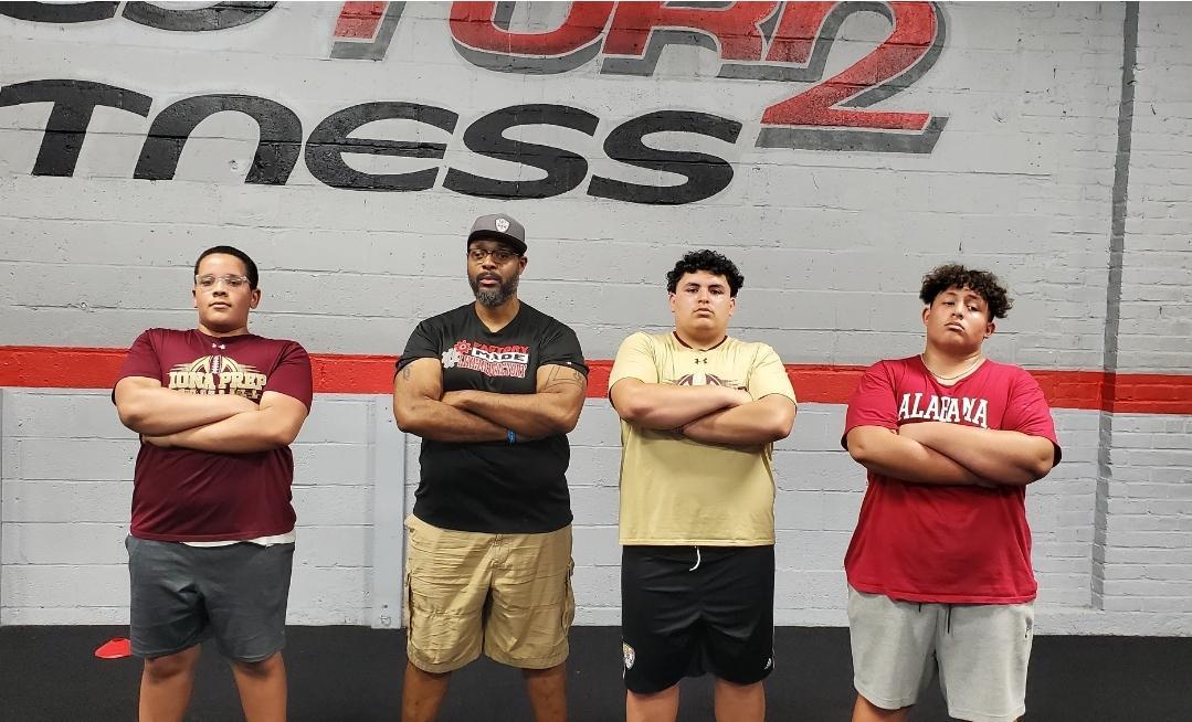 CoachRLherisson's tweet photo. Just another day at @linemen_factory with @AbeGuerrero_75 @cj_malespin and the #FactoryMadeCrew. To do this, right, it's gotta be for more than just money. #DaFactoryCrew #CLOCKIN #DOWERK #EATGREEDY #SHOWUP #SHOWOUT #DaFactoryWay #dungeonfamily https://t.co/HXpwfmLEoh