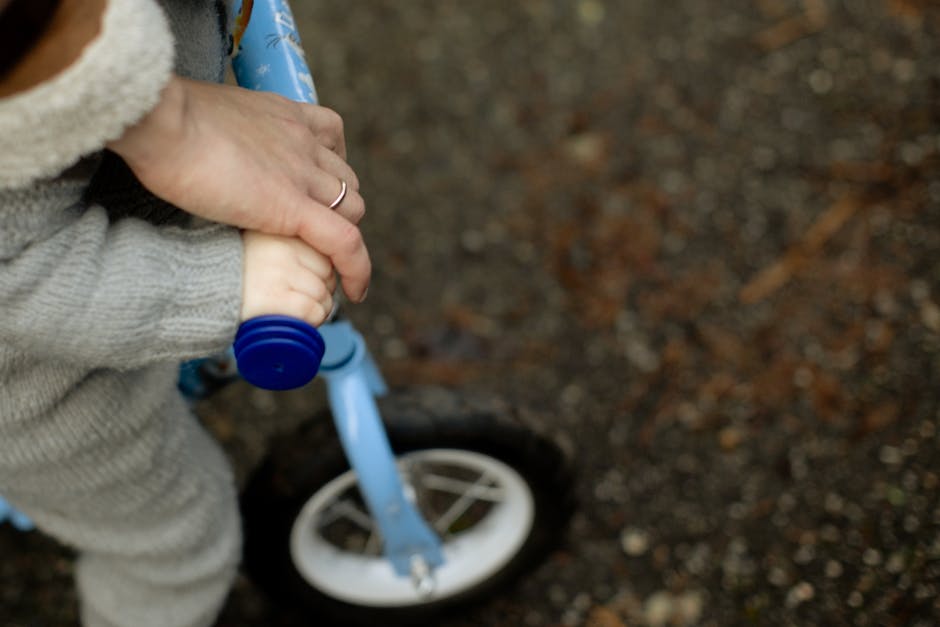 greenrank's tweet photo. Happy #NationalBikeToSchoolDay! 🚲✨ Not only is biking a wonderful way to stay fit and healthy, but it's also a step towards a greener, cleaner world. 🌍💚 So let's hop on our bikes, enjoy the ride, and make every day a bike-to-school day. https://t.co/CSQVcDjIyJ