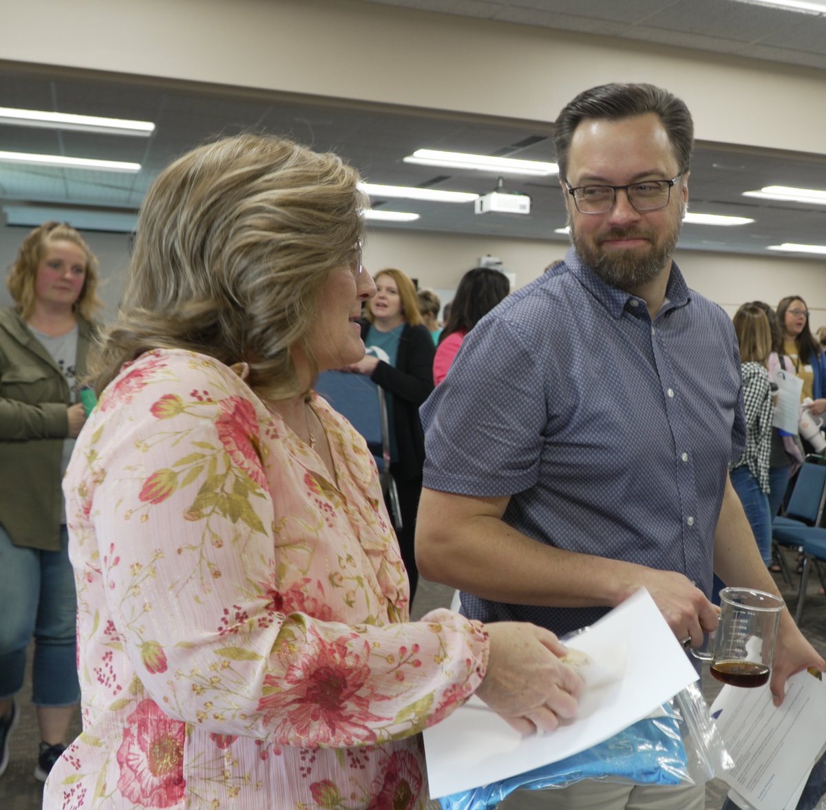 KeystoneAEA's tweet photo. What a great day! 🤗 We hosted a brief all staff meeting in Elkader before breaking out into regions. Reflections on the past year + planning for the future!

We appreciate each and every one of you!  🙌  #GroundedInService https://t.co/ay5X6LY1GO