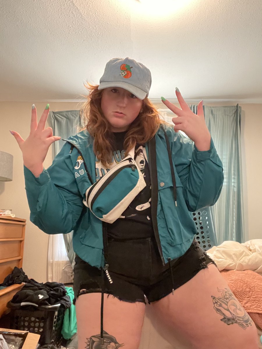 fatstevebuscemi's tweet photo. just to help my haters, here are more photos of me being fat that you can use to dunk on me! https://t.co/RSVvIMsqxU