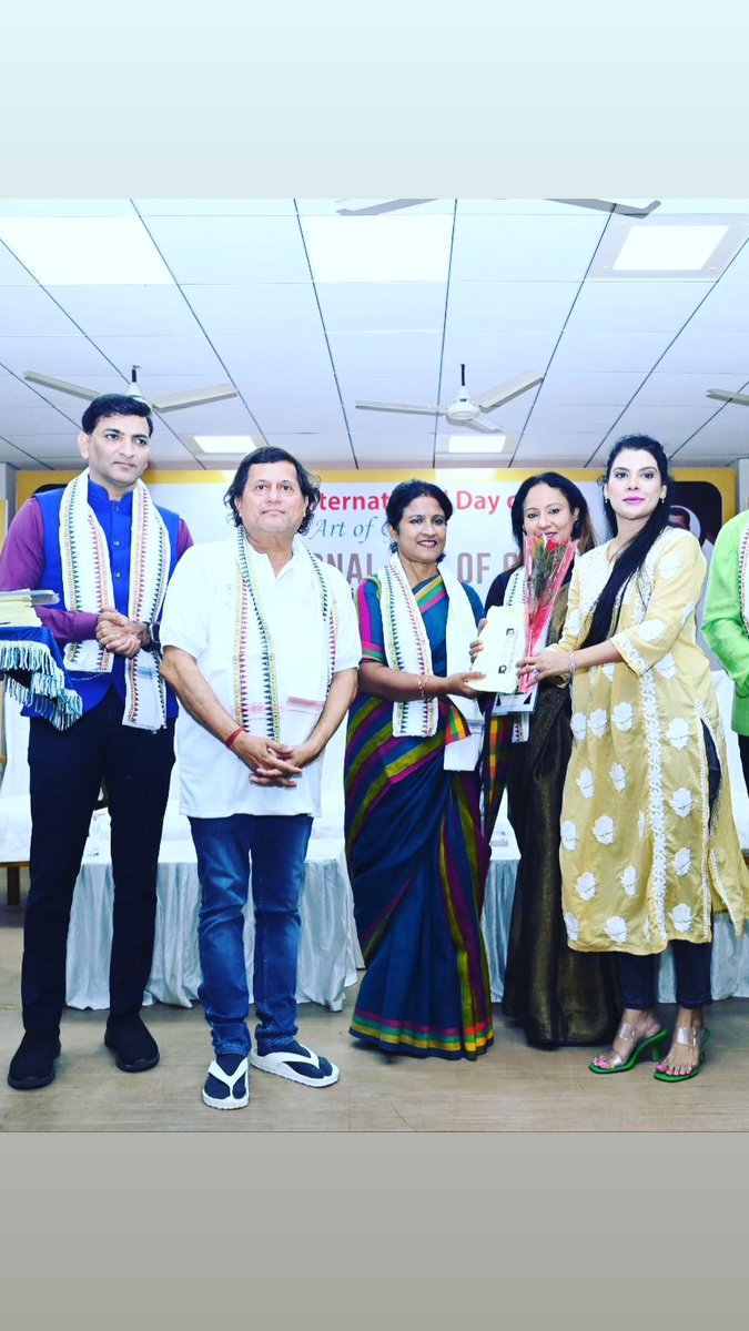 Felicitated by Kiits founder and MP Dr Achyut Samant and Bhubaneswar Mayor Mrs Sulochana Das on the occasion of International Day of Art of Giving for exemplary Social Service. Giving is an art and it beats anything else for the sheer pleasure and good it does to us and the