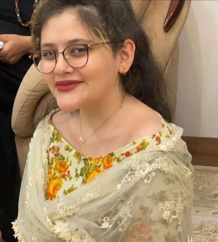 hawrenabavi's tweet photo. اگه ژینا برگشت ماهم دست از انقلاب برمیداریم
#ژینا_امینی
#مهسا_امینی https://t.co/MD9G30jeQq