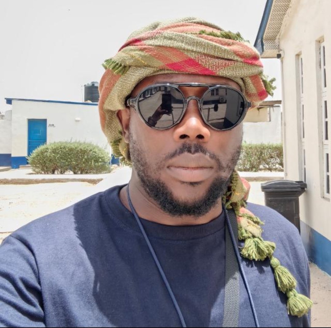 KalbangAf's tweet photo. Day 17. I'm grateful for my support system, and also happy to celebrate my brother's birthday today. a pillar of support to me. I am grateful. #23rdloading #maybaby #faceofhope #hopechallenge #monthofkindness #thanksgiving #40onthe23rd #techsis https://t.co/Vyy2DaDyLg