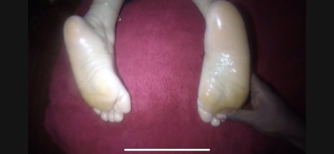 Who wants this video?? 🍆💦👣 https://t.co/qKBOhK0fnV https://t.co/3nNDIwv0Dr<a href="/tag/footfetish"class="tags"><span>#footfetish</span></a><a href="/tag/footjob"class="tags"><span>#footjob</span></a><a href="/tag/sexyfeet"class="tags"><span>#sexyfeet</span></a><a href="/tag/toejob"class="tags"><span>#toejob</span></a><a href="/tag/cummyfeet"class="tags"><span>#cummyfeet</span></a>