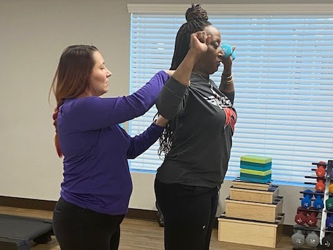 ZKptrehablv's tweet photo. Providing the best care requires understanding our patient's needs and preferences. At #zkptrehablv, we believe building a strong rapport with our patients is equally important.That's why we encourage our patients to get to know us too. https://t.co/z6806w9vKt https://t.co/AYwTZ5mUku