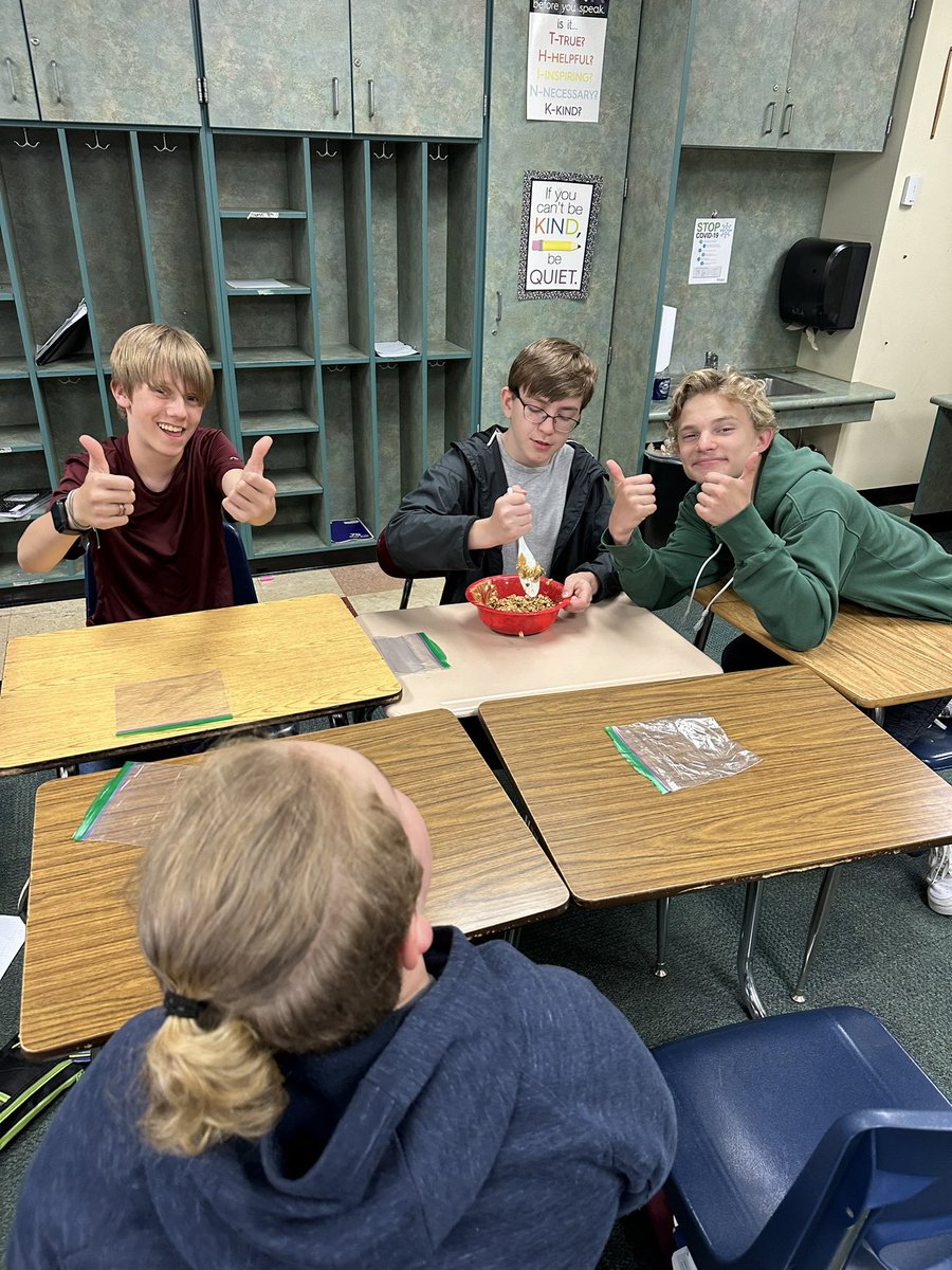 MissIsonPE's tweet photo. We made protein power bites today in 7th grade Health to end our nutrition unit! They’ll get to enjoy their final products tomorrow 😎 https://t.co/swSBbowfMp