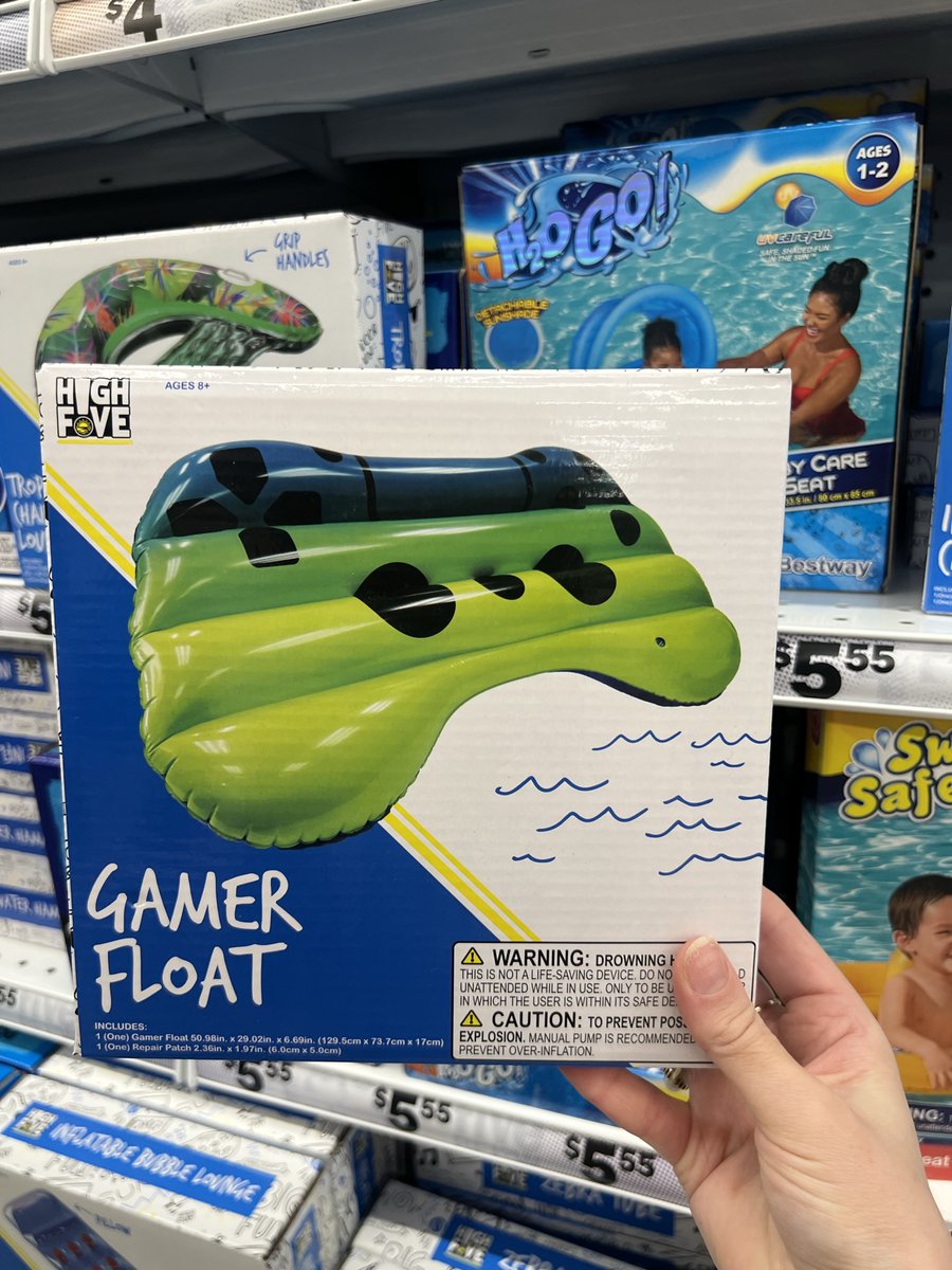 HolyokeMall's tweet image. Floats from @fivebelow 💭Which is your fav?  
#poolfloat #fivebelowfinds