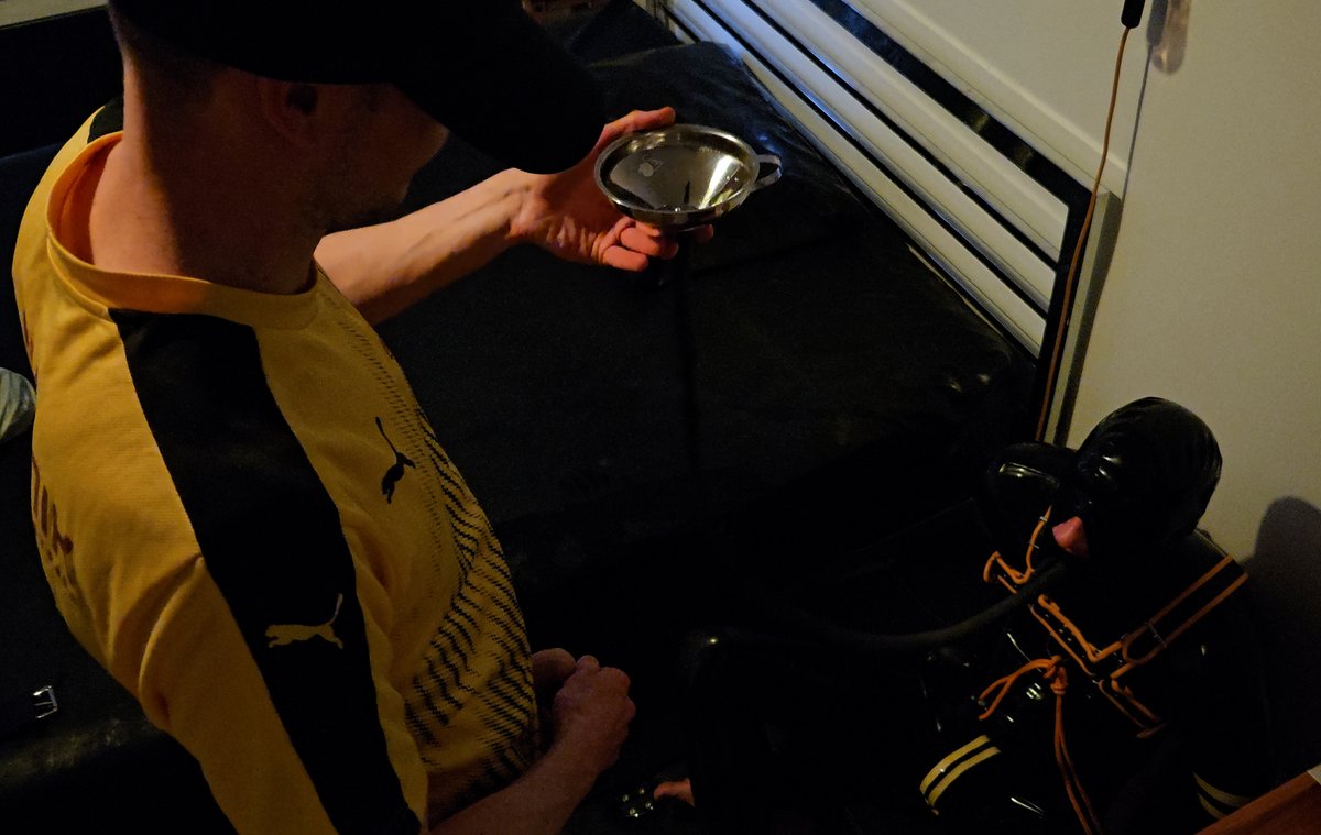 ExtraCrispy tweet media