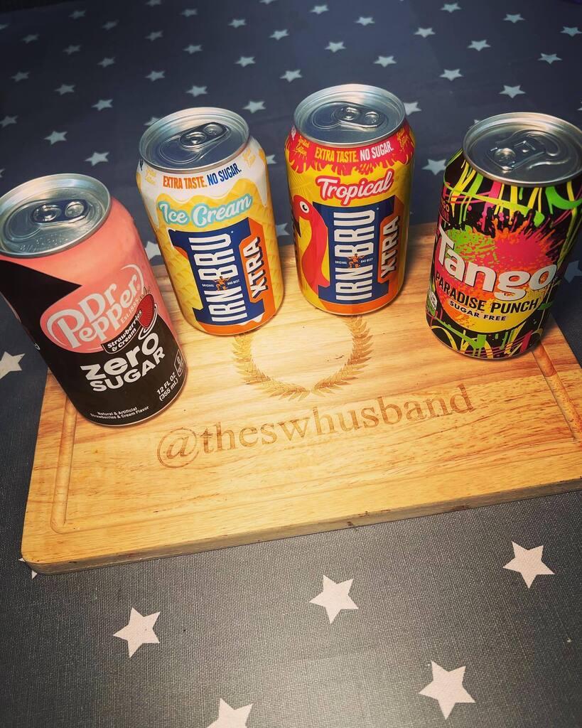 We're partial to a fizzy drink or two in our household. But tend to stick with the usual @pepsimaxuk flavours as they're  definitely a family favourite and usually on discount somewhere (<a href="/tescofood/">Tesco Food</a> this week 👍🏻)
Changing it up this week with a few new fl… instagr.am/p/CsWw70yIsPZ/