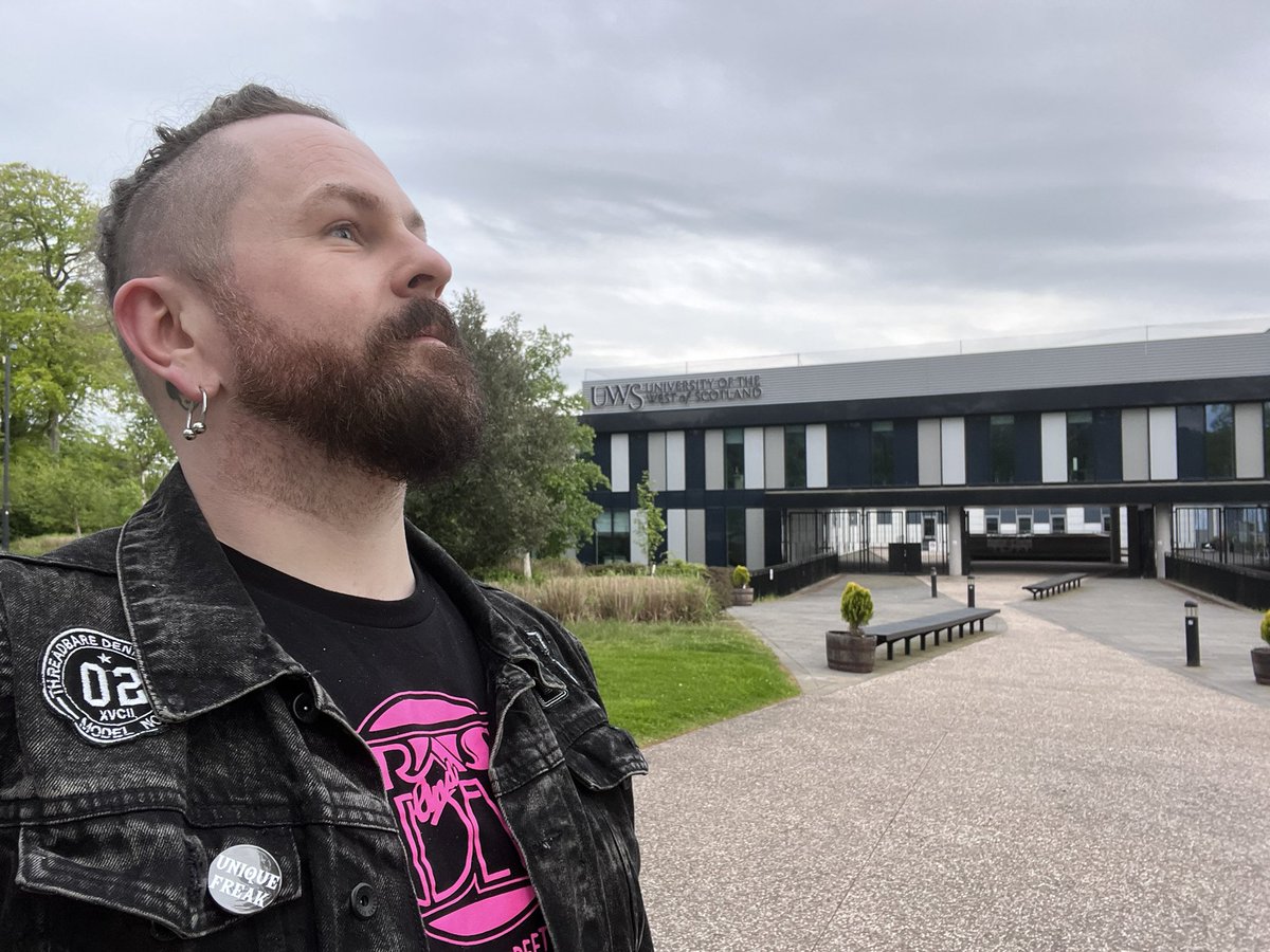 Billy Kirkwood (Insta: @billykirkwoodcomedy) tweet media