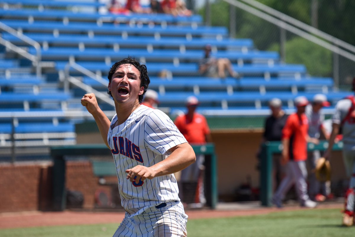 TCA_Addison's tweet photo. TROJANS WALK IT OFF @TAPPSbiz STATE!

FINAL: Trojans 7, Eagles 6 https://t.co/E4tjsiBSUm