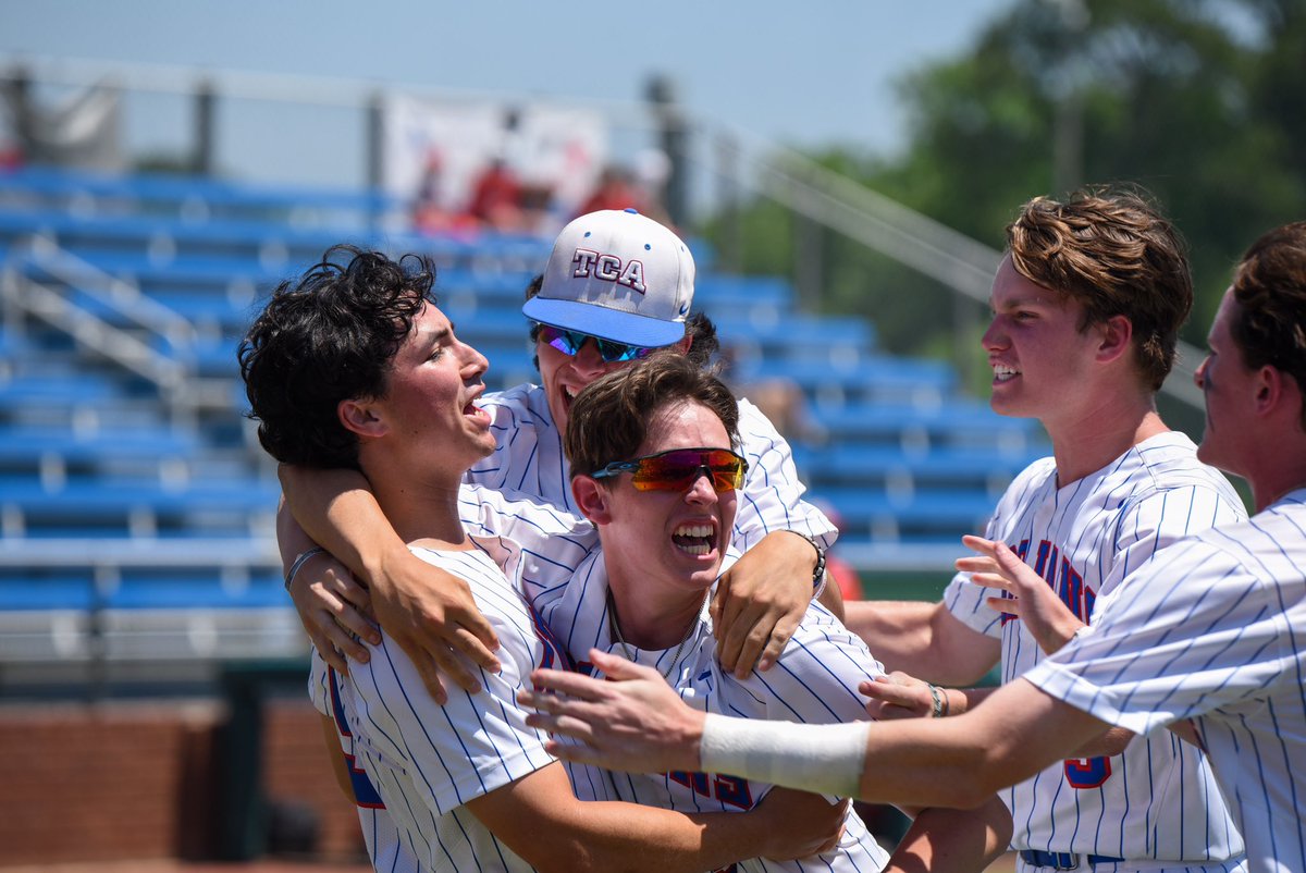 TCA_Addison's tweet photo. TROJANS WALK IT OFF @TAPPSbiz STATE!

FINAL: Trojans 7, Eagles 6 https://t.co/E4tjsiBSUm