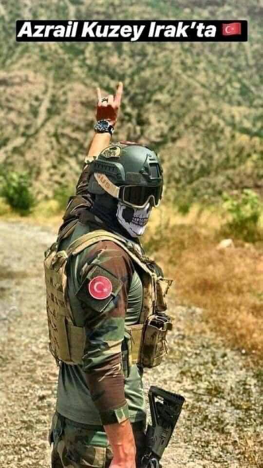 Küresel ısınma sebebiyle iklim değişti. :)

Boşuna beklemeyin, 
KANDİLE BAHAR GELMEYECEK!