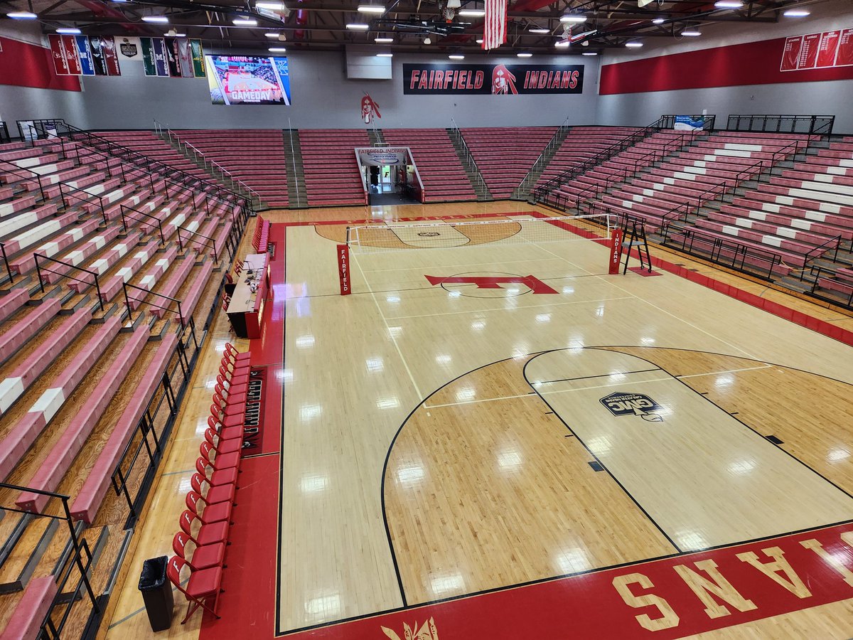 FairfieldMVB's tweet photo. We are all set up and ready to host the OHSAA D I Region 4 Regional Semi-Finals tonight with @StxVolleyball taking on @walnutboysvball at 6:00 and @AvesMensVB vs @MoellerVball  30 minutes after the first match.
Come on out! Or live stream at https://t.co/Vr6s2adrqs https://t.co/e4XaXxaFjn
