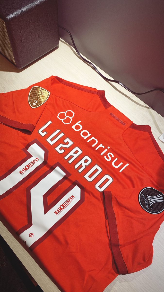 loluzardo's tweet photo. @devleandro922 @adidasbrasil @SCInternacional Comprei essas duas na Shopee e elas chegaram essa semana… não da mais pra pagar 400 reais em camisa de time, é um absurdo. Vai na shopee e paga 70 reais por literalmente o mesmo pedaço de pano… https://t.co/UvmX6ODaXZ