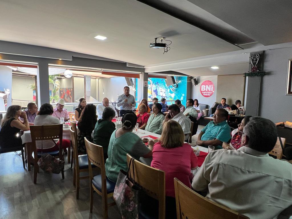 marco_cuevas_'s tweet photo. En reunión organizativa trabajamos integrantes del CDE @PRIOaxaca_ sectores y organizaciones. https://t.co/1p3RdpAq6o