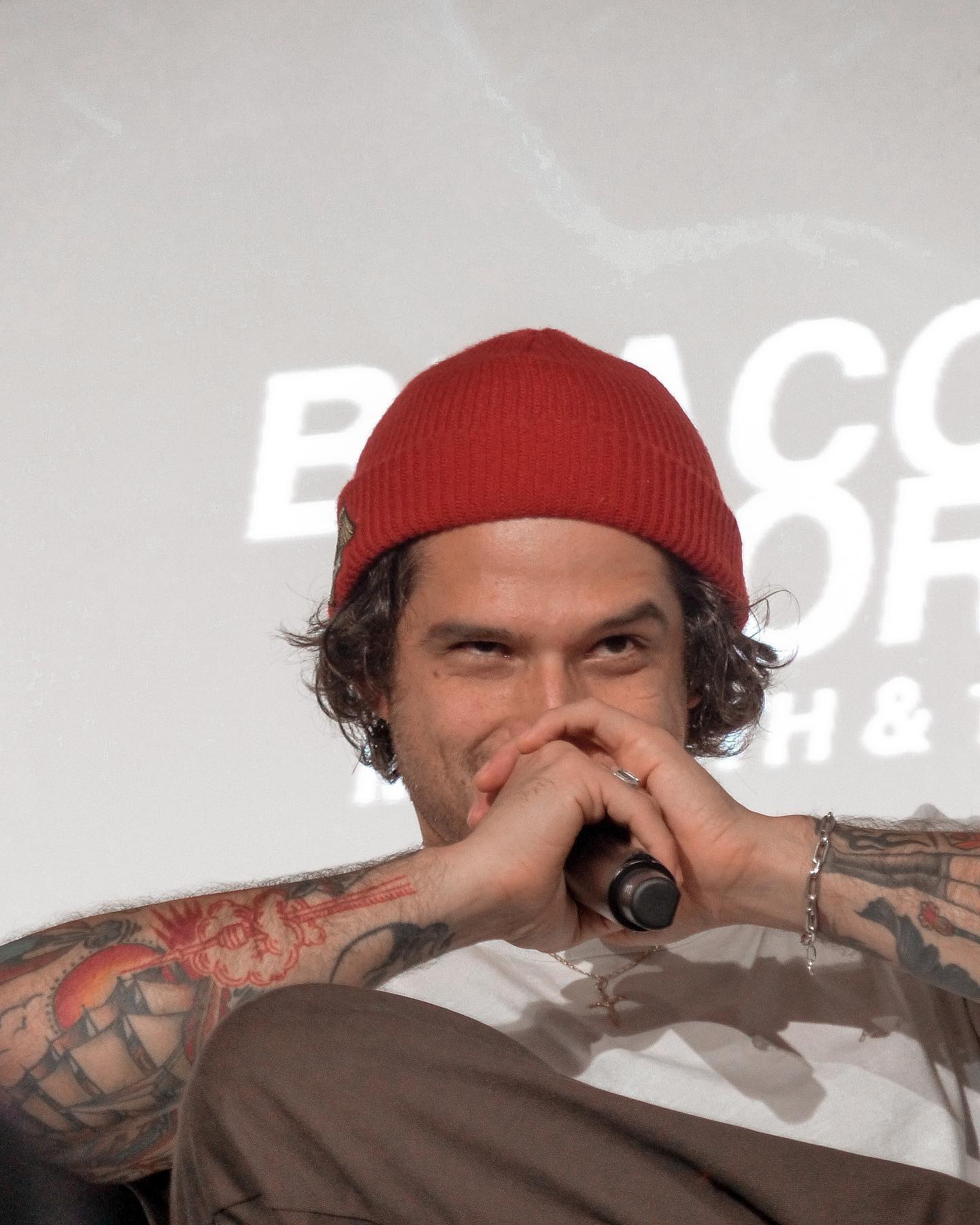 Teen Wolf Brasil  EM HIATUS on X: Tyler Posey é o primeiro convidado da Beacon  Hills Forever 2 evento realizado da Dream It Convertions,em Paris.   / X