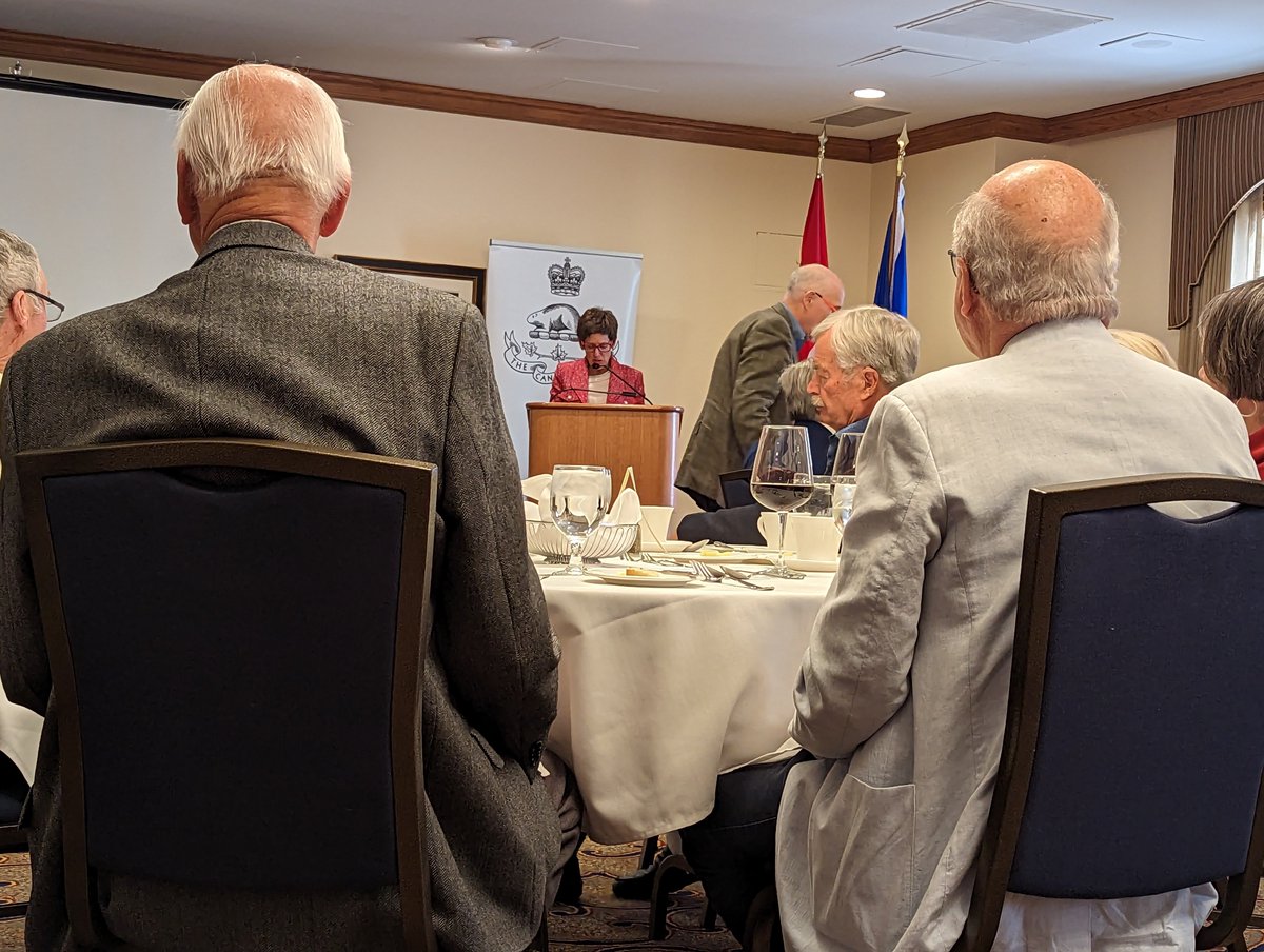 YYCCanadianClub's tweet photo. Thank you to Calgary Chamber of Commerce CEO Deborah Yedlin for speaking with us today.
It was a wide-ranging conversation on Alberta, our shared work on creating a more prosperous city and more.
#yyc #yyccc #cdnclub @CalgaryChamber #cdnclubyyc @ddyedlin https://t.co/HowVu7XC8o