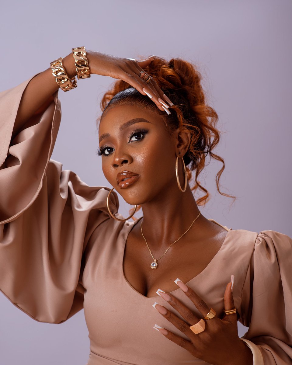 apet_modella's tweet image. Life isn’t perfect, but your jewelry can be. 🥰 #Apetng #CongratsModella