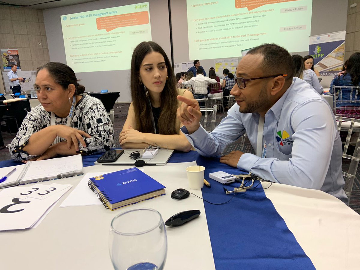 ONUDIColombia's tweet photo. 🌱 ¡Avanza el 3 día de la capacitación #PEI en para América Latina y el Caribe!

💡Hoy conocimos #herramientas para el análisis de  servicios, gestión y acceso a financiamiento en #ParquesEcoIndustriales. Los 25 participantes  trabajaron en ejercicios #teóricos y #prácticos. https://t.co/z2M7zuBpdc