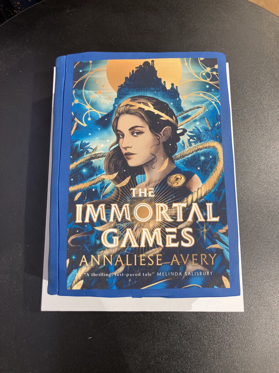 InklingPress's tweet photo. Wonderful evening to launch @AnnalieseAvery #ImmortalGames Thanks to all who came out to celebrate @Waterstones Kensington There was book cake, amazing illustrators and authors, 12-sided die, and much love for this epic YA. Thanks @HarrietDunlea for organising and all who came. https://t.co/DtgzToK5hM