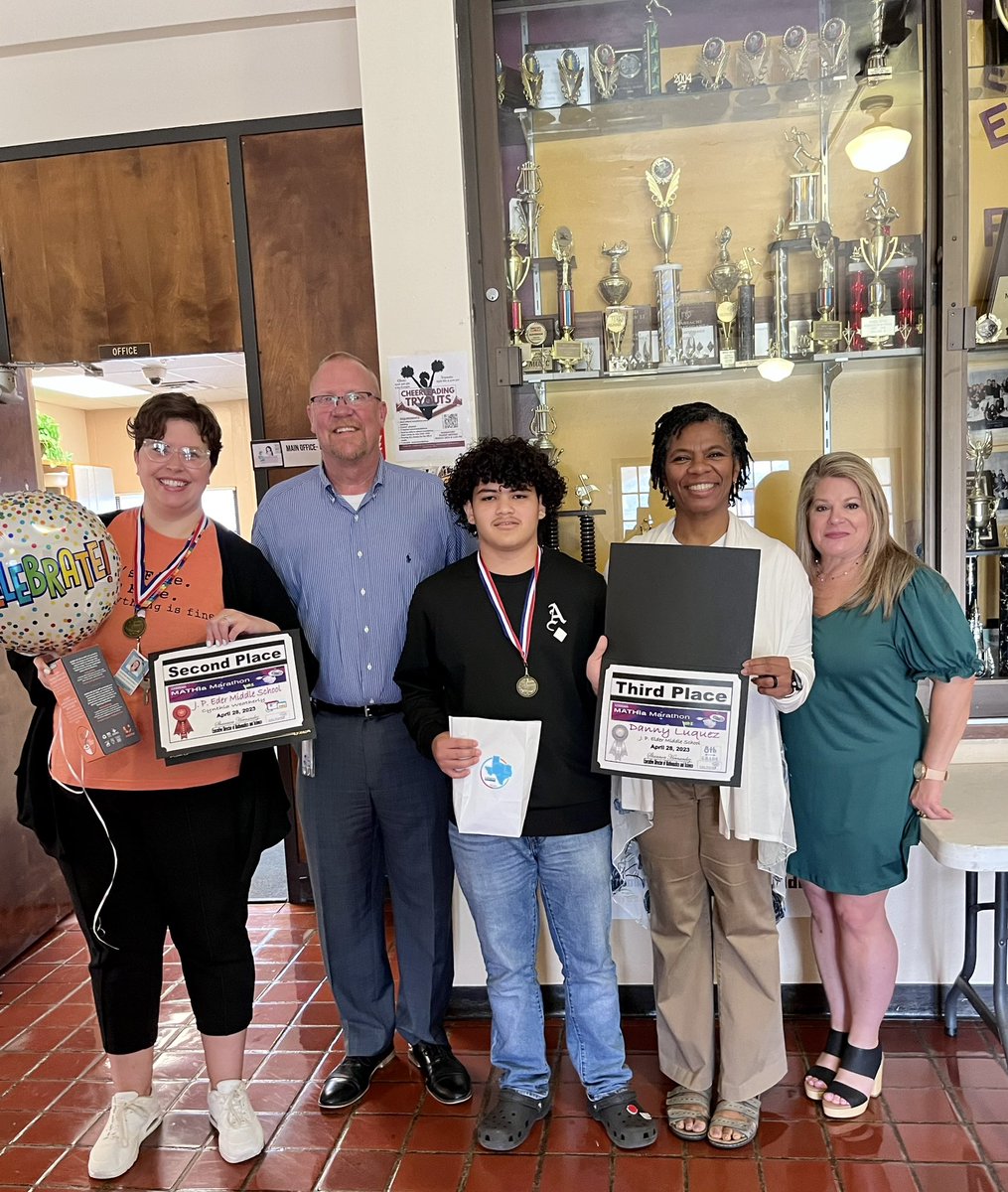 Sharon Roth tweet media