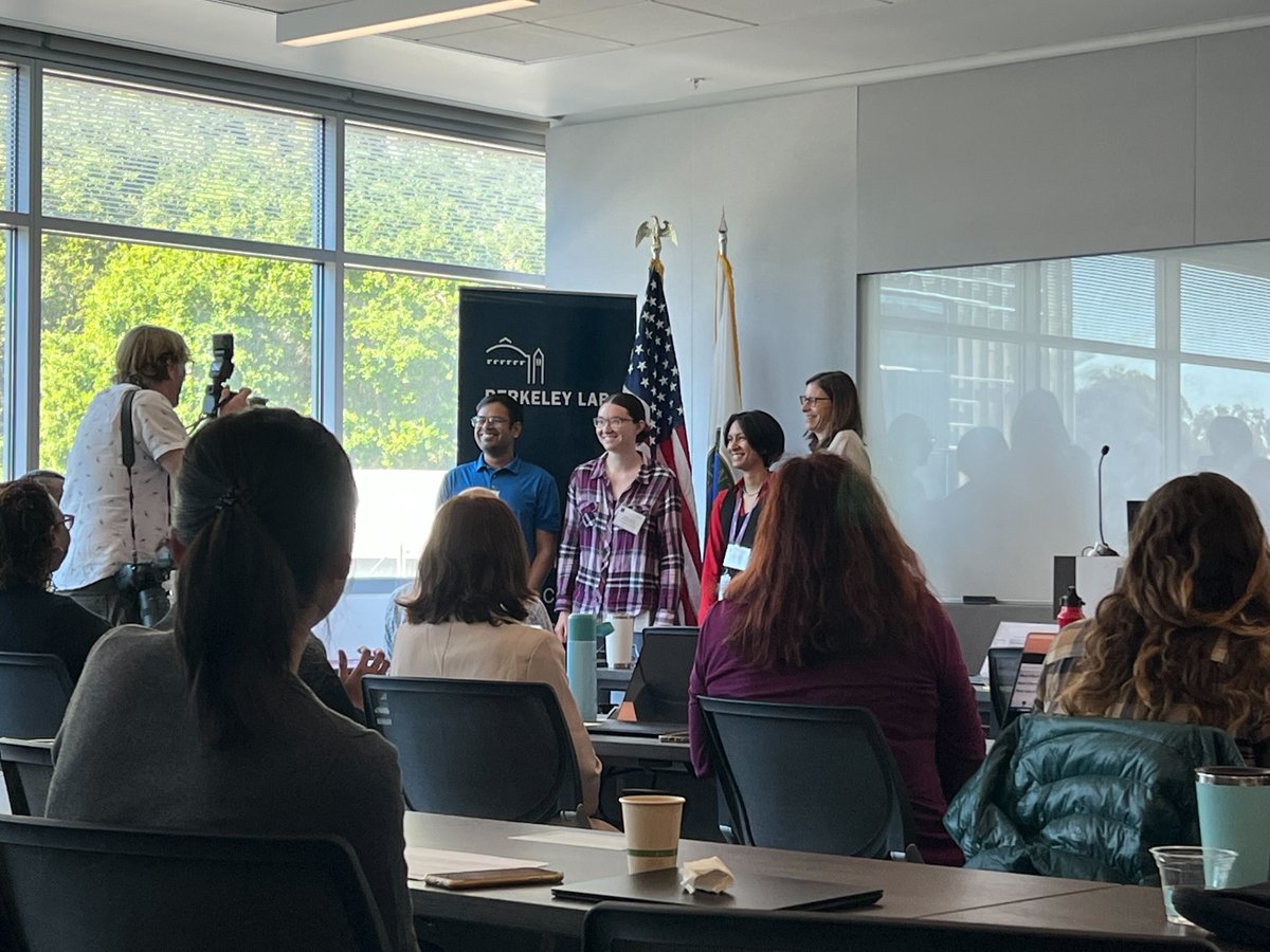 sannidhimenon's tweet image. Had a great time at the EGSB retreat yesterday! Thanks to everyone who voted me &apos;Most Effective Science Flashtalk&apos;, and congratulations to all the other winners and presenters -- lots of cool work in our division. #BerkeleyLab #TeamEGSB