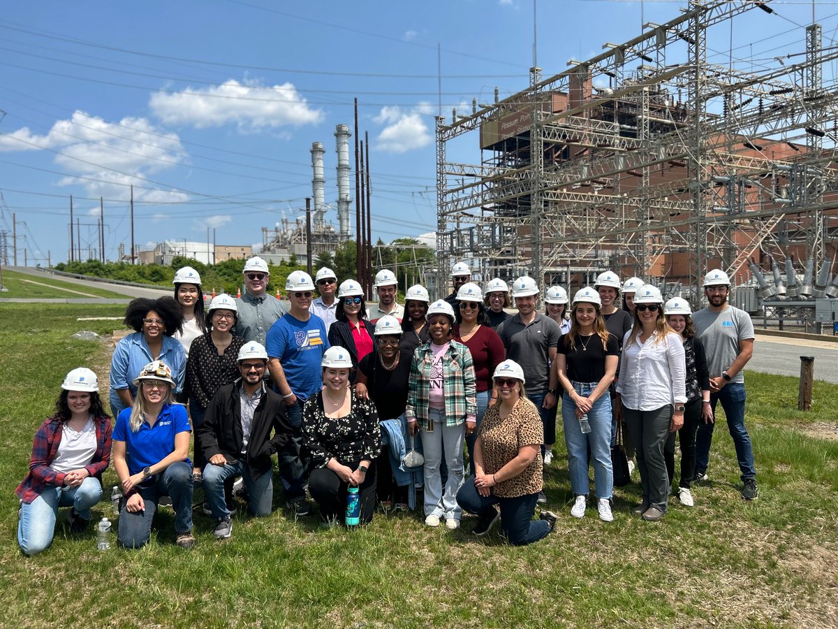 Edison_Electric's tweet photo. Thank you to @DominionEnergy   for giving EEI staff the opportunity to tour its Possum Point Power Plant! The Dominion Energy staff were passionate about their roles and we appreciate their hard work to supply customers with electricity. https://t.co/danUrwmr6l