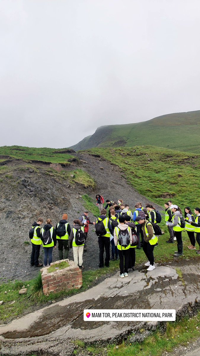 It's time for landslides!!! Year-2 field trip to Mam Tor and Derbyshire, to see the amazing landslide that after 4000 year still moves! <a href="/CivilSheffield/">Civil and Structural Engineering at Sheffield</a>