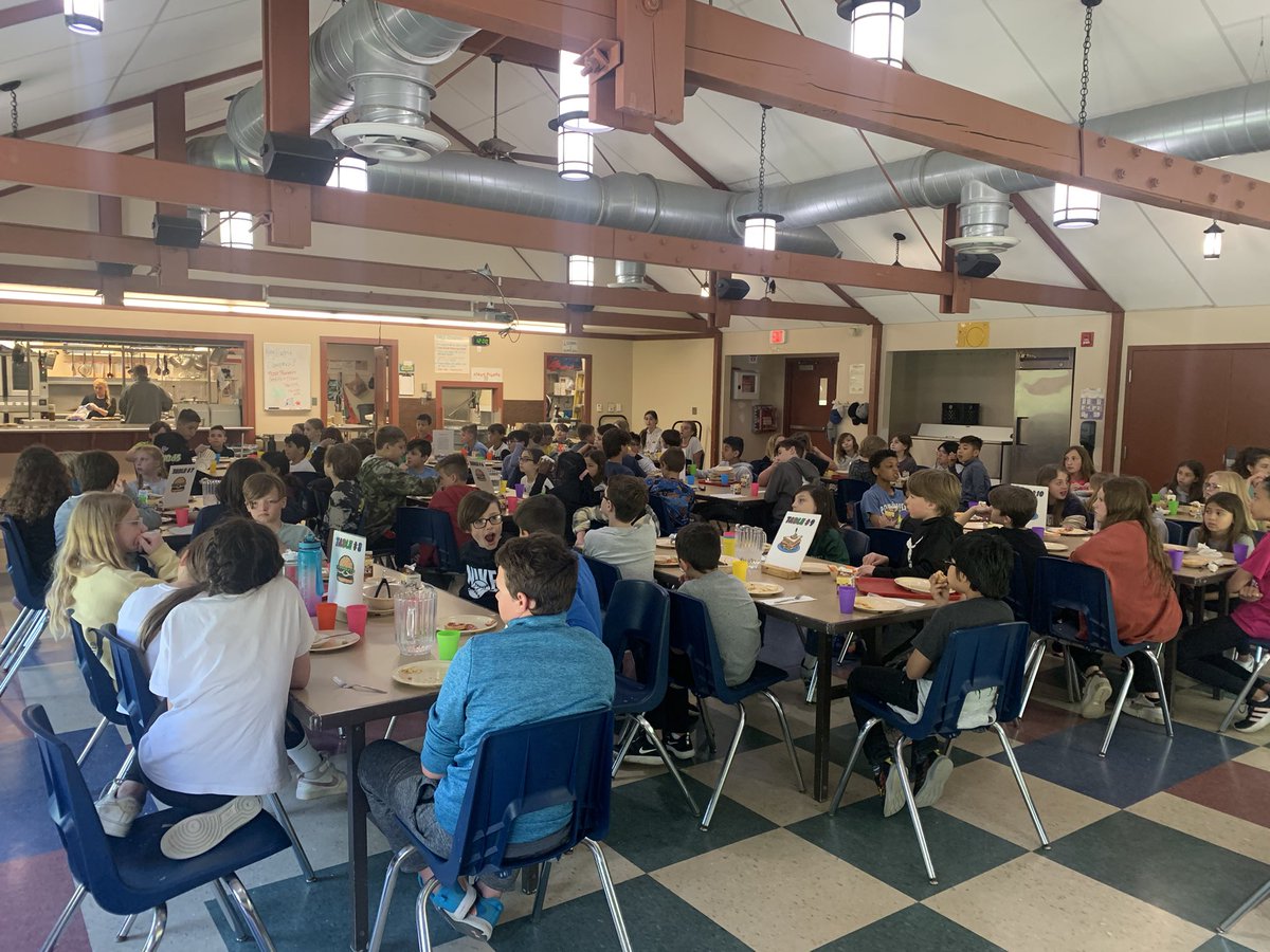 Loon Lake Elementary tweet media