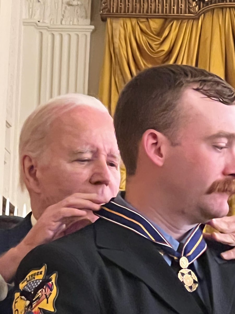 UFANYC's tweet photo. Today UFA member Firefighter Patrick Thornton received the Medal of Valor at the White House for his heroic bravery.

Earlier this year, Firefighter Thornton saved a man trapped under a capsized vessel two miles off the coast of Staten Island. Without hesitation, https://t.co/AXPeHdOtEv